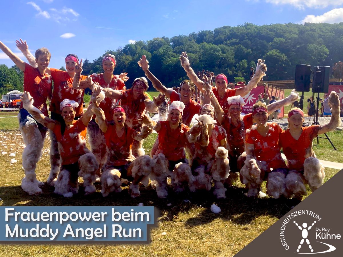 Gesundheitszentrum Dr. Roy Kühne Frauenpower beim Muddy Angel Run 2022